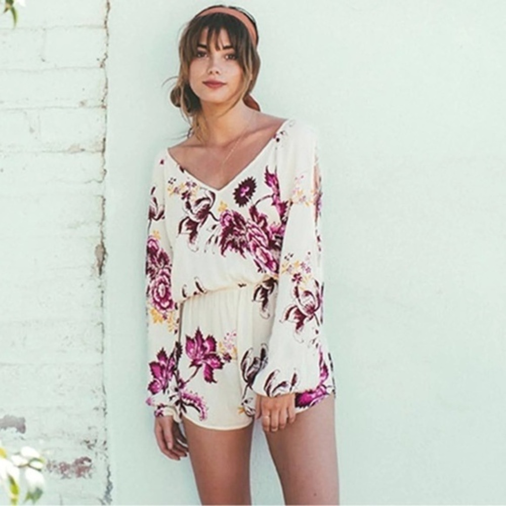NWT Billabong Moonlight Lace Up Bohemian long sleeve romper size medium
